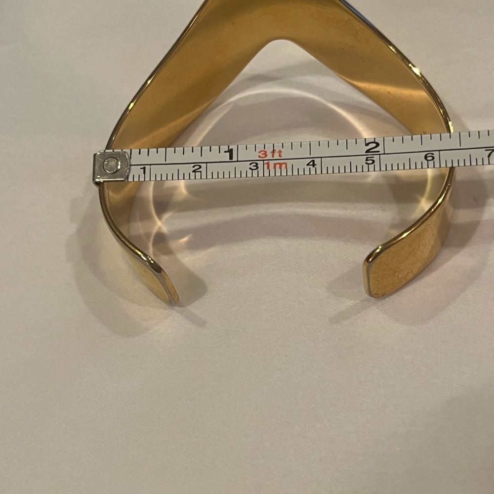 Pierre Cardin Gold Bracelet - Picture 10 of 13
